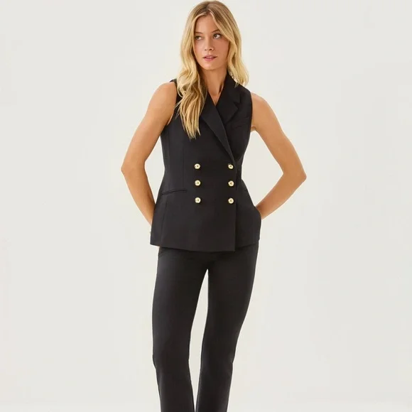 Lilly Pulitzer Eudora Vest in Noir.